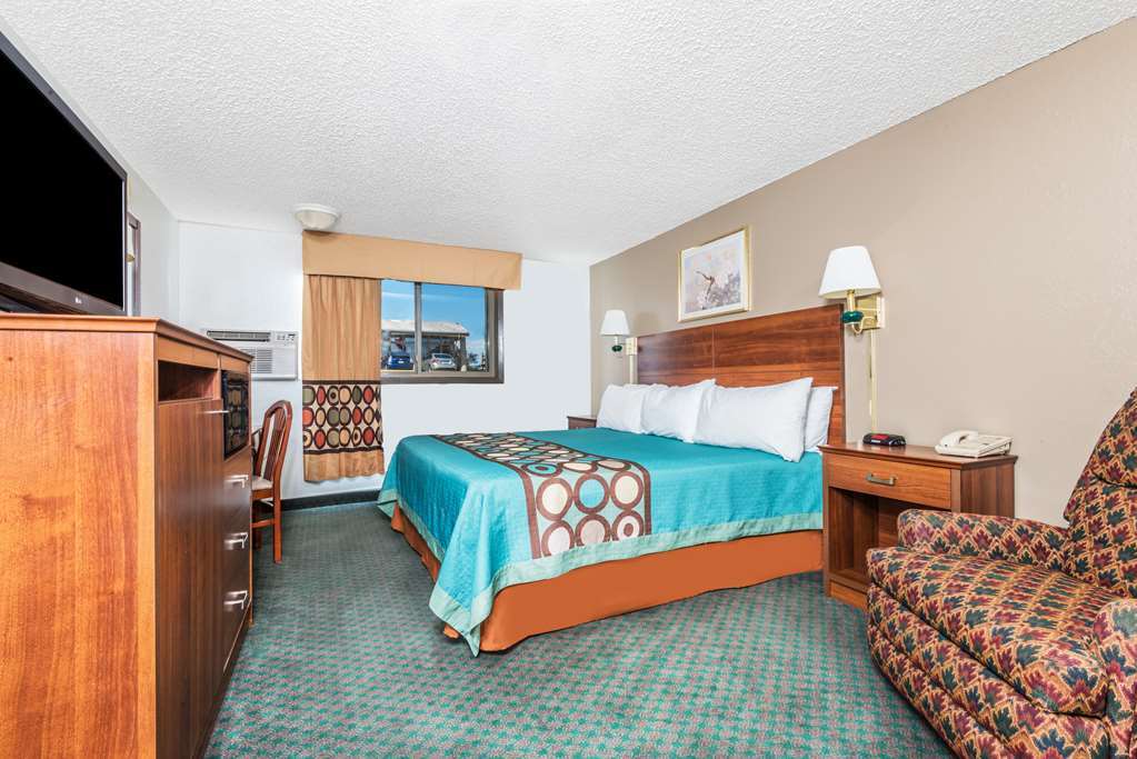 Super 8 By Wyndham Pueblo Hotel Szoba fotó